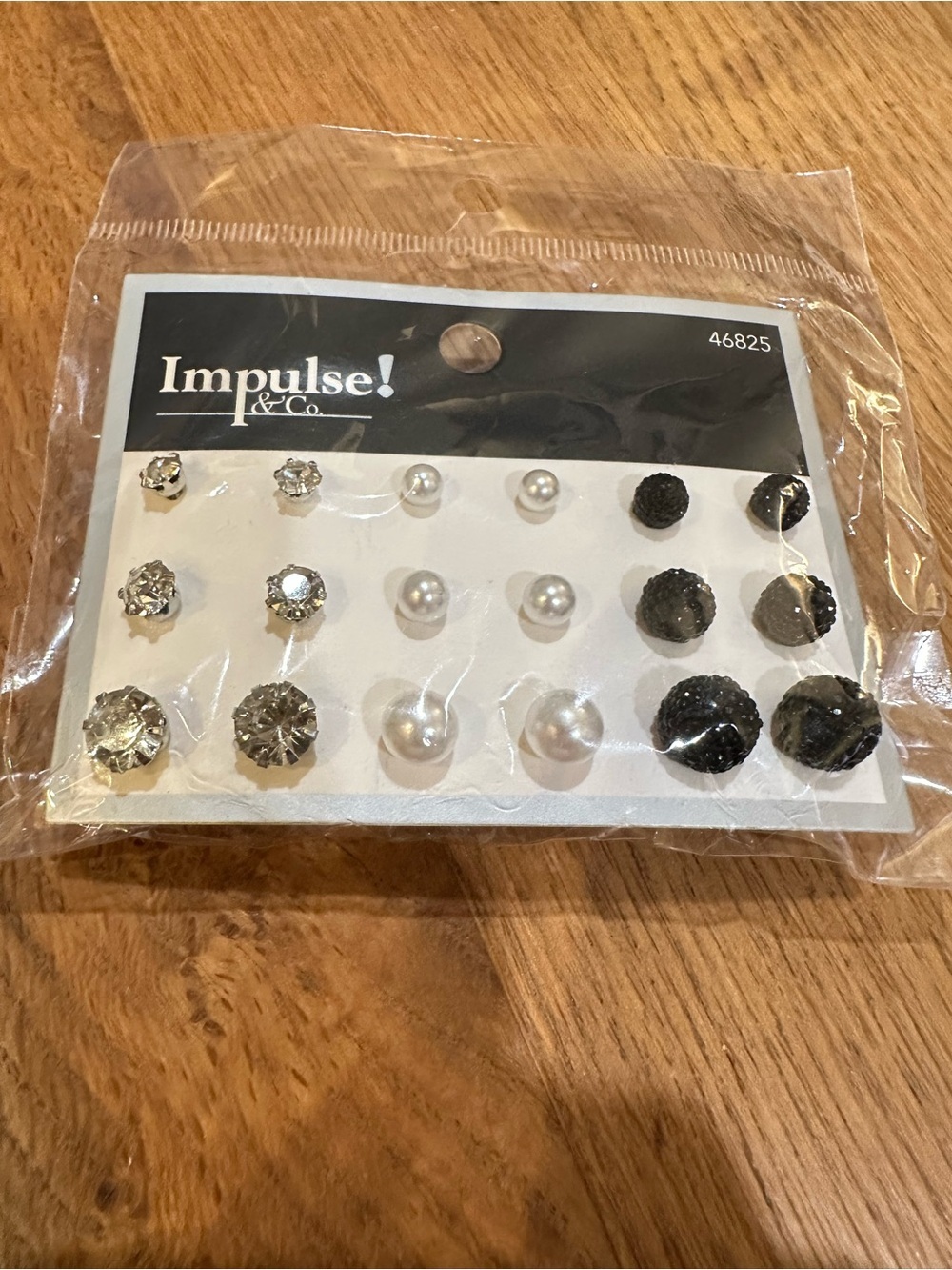 Women's 6-Pair Earring Set - Black, White, Silver